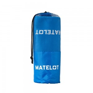 Set complet accesorii pentru înot adulți, MATELOT, ochelari de înot, cască silicon, set dopuri urechi, prosop microfibră 80 x 150 cm, ajustabil, mărime universală, albastru marin