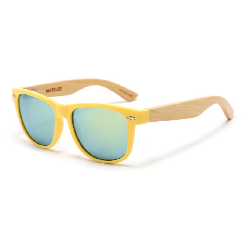 Ochelarii de soare MATELOT model LIFESTYLE, cu lentile polarizate UV 400 și brațe din lemn de bambus, toc de ochelari pliabil, săculeț protecție din microfibră si cârpă pentru întreținere.