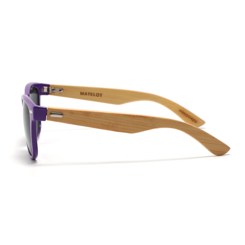 Ochelarii de soare MATELOT model LIFESTYLE, cu lentile polarizate UV 400 și brațe din lemn de bambus, toc de ochelari pliabil, săculeț protecție din microfibră si cârpă pentru întreținere.