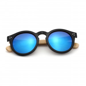 Ochelarii de soare MATELOT model VINTAGE, cu lentile polarizate UV 400 și brațe din lemn de bambus, toc de ochelari pliabil, săculeț protecție din microfibră si cârpă pentru întreținere.