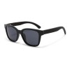 Ochelarii de soare MATELOT model FULL BLACK EDITION, cu lentile polarizate UV 400 și brațe din lemn de bambus, toc de ochelari pliabil, săculeț protecție din microfibră si cârpă pentru întreținere.