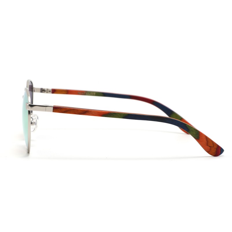 Ochelarii de soare MATELOT model RETRO, cu lentile polarizate UV 400 și brațe din lemn de bambus, toc de ochelari pliabil, săculeț protecție din microfibră si cârpă pentru întreținere.